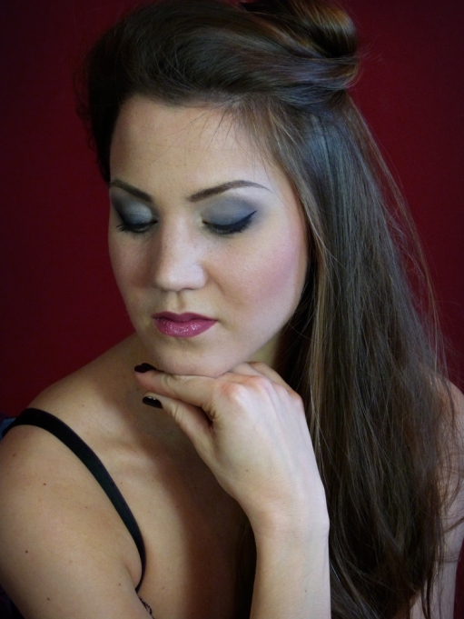 Abend-Make-up für Schauspielerin Anja Schärer , Make-up Artist Beata Sievi in Winterthur